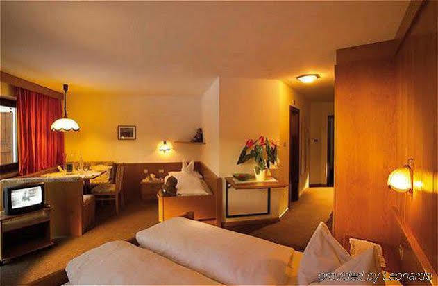 Hotel Auren San Giovanni di Fumes 객실 사진